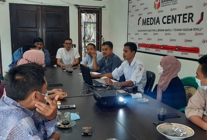 BAWASLU LEBAK GELAR KUMISAN, BAHAS SOP PPID DAN WEBSITE