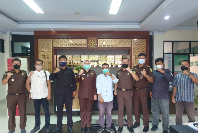 JELANG PEMILU 2024, BAWASLU LEBAK SILATURAHMI DENGAN KEJAKSAAN NEGERI LEBAK