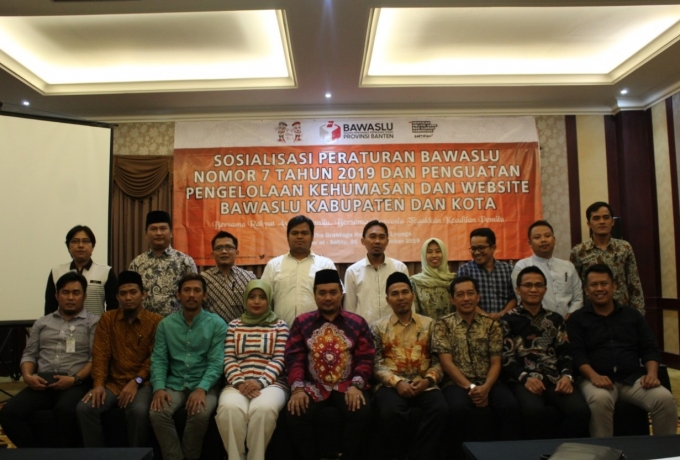 KEHUMASAN BAWASLU HARUS BERANI MEMBUAT TEROBOSAN- TEROBOSAN BARU