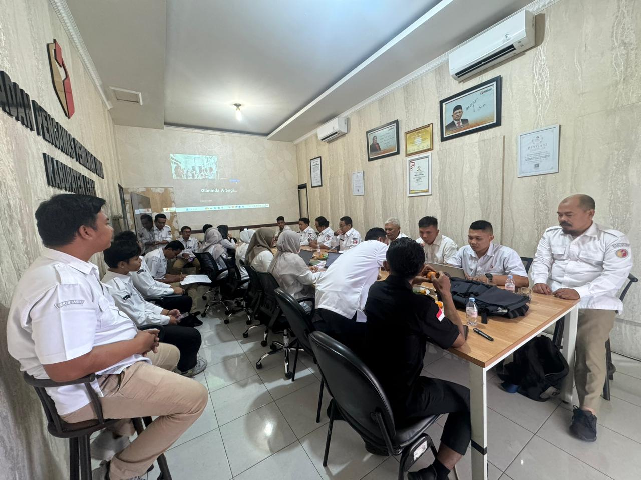 Rapat