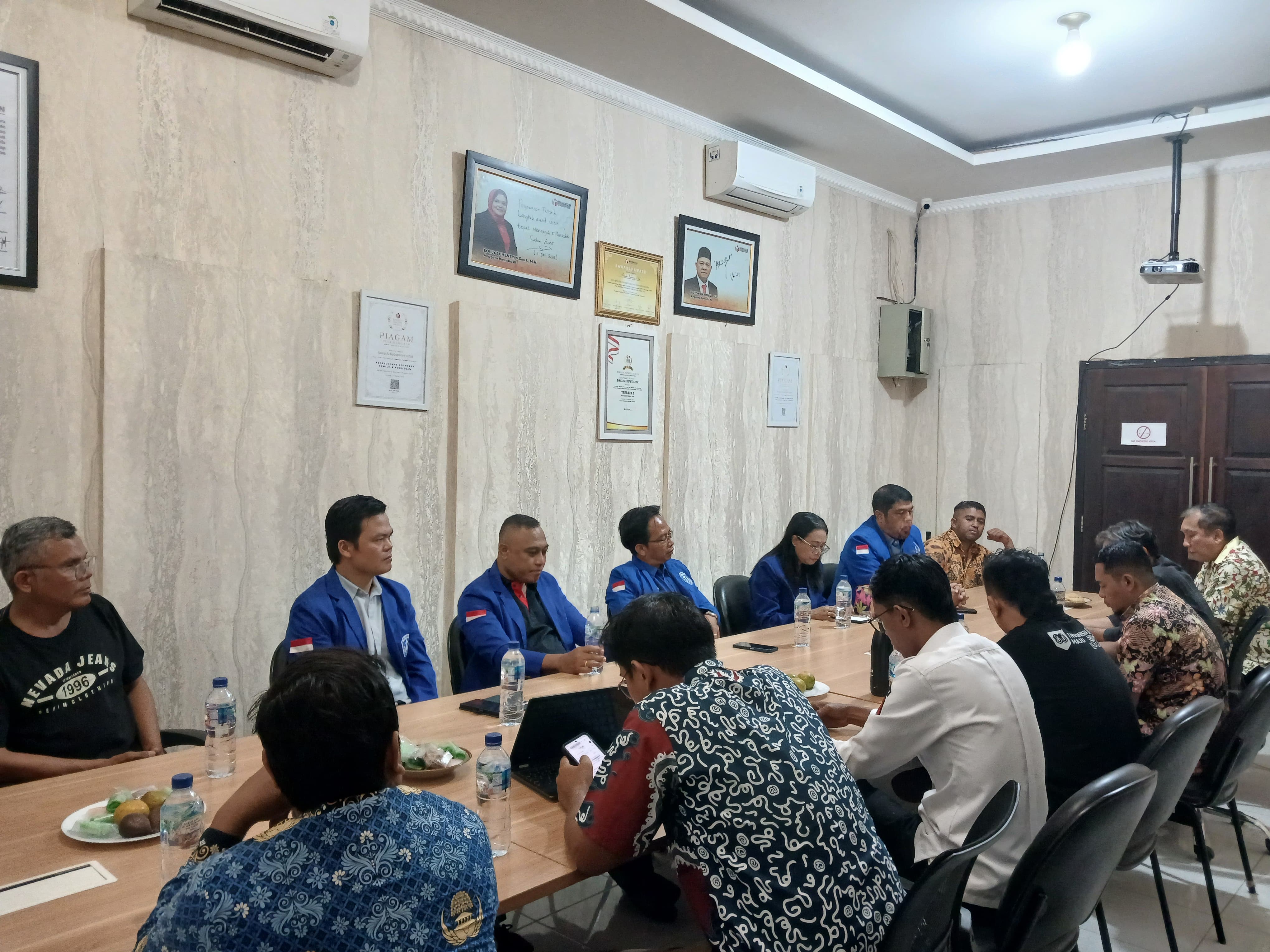 rapat