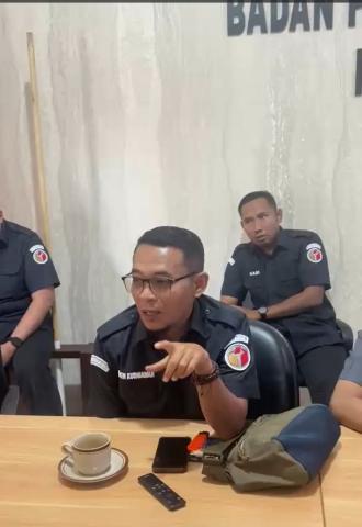 rapat