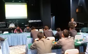 KEHUMASAN BAWASLU LEBAK DILATIH MENULIS DAN PELIPUTAN  BERITA 