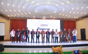 Prosesi Peluncuran Pemetaan Kerawanan Pemilihan Bupati dan Wakil Bupati Lebak yang ditandai dengan Pemukulan Kentongan oleh Pj. Bupati Lebak, Ketua Bawaslu Lebak, Jajaran Anggota Bawaslu Lebak, seluruh unsur Forkopimda dan Stakeholder, Senin 23 September 2024 di Hall Latansa Mashiro Rangkas Bitung. 